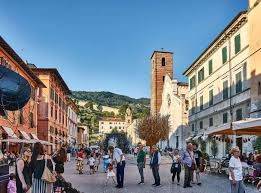 Alimentari - gastronomia piazza statuto 5, pietrasanta