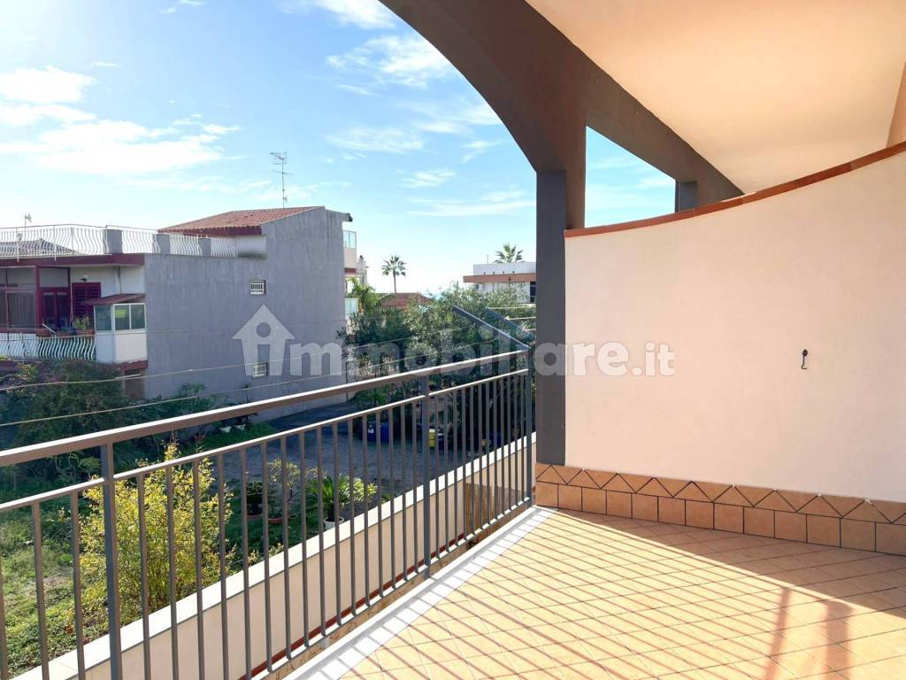 Balcone terrazzato