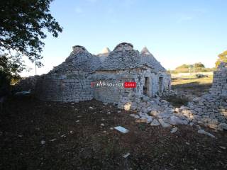 Trulli Esterno