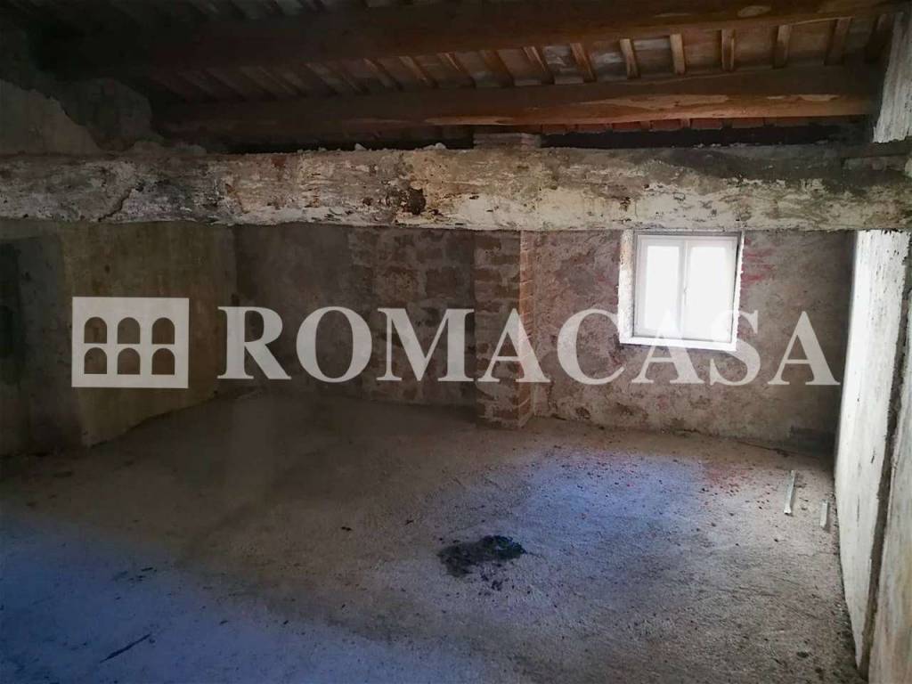 Camera Palazzo Storico Bagnoregio (VT) - ROMACASA