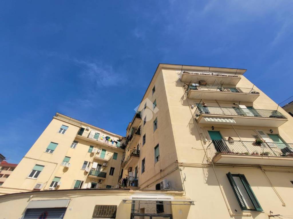 Vendita Appartamento Napoli. Trilocale in via caio asinio pollione