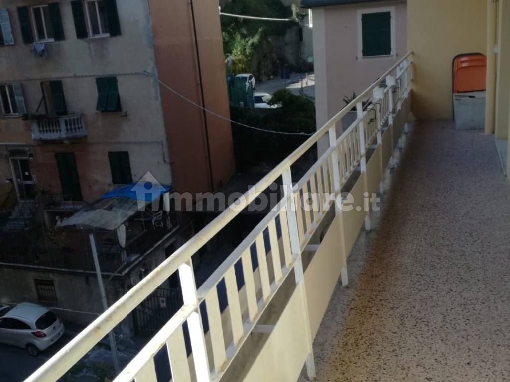 Rent Apartment Genoa. 2room flat in via Donghi. Excellent condition
