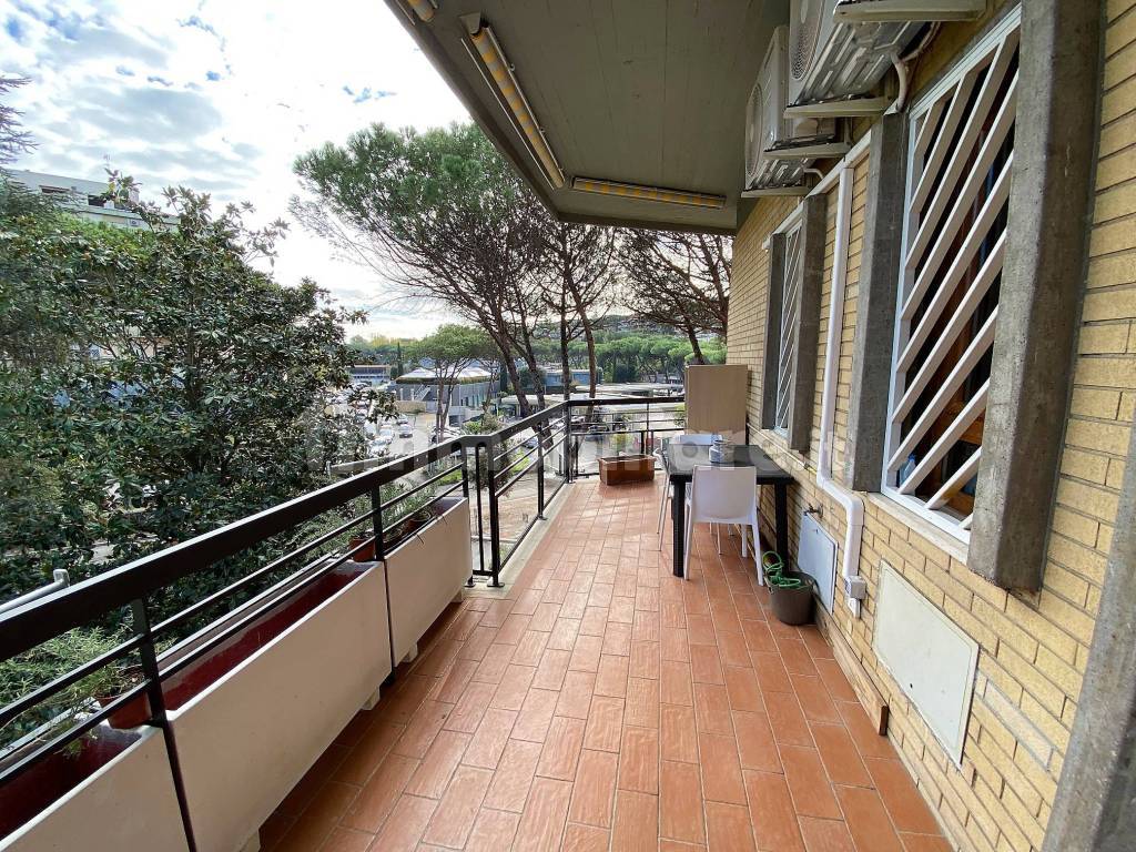 Vendita Appartamento Roma. Bilocale in largo Clinio Misserville 7