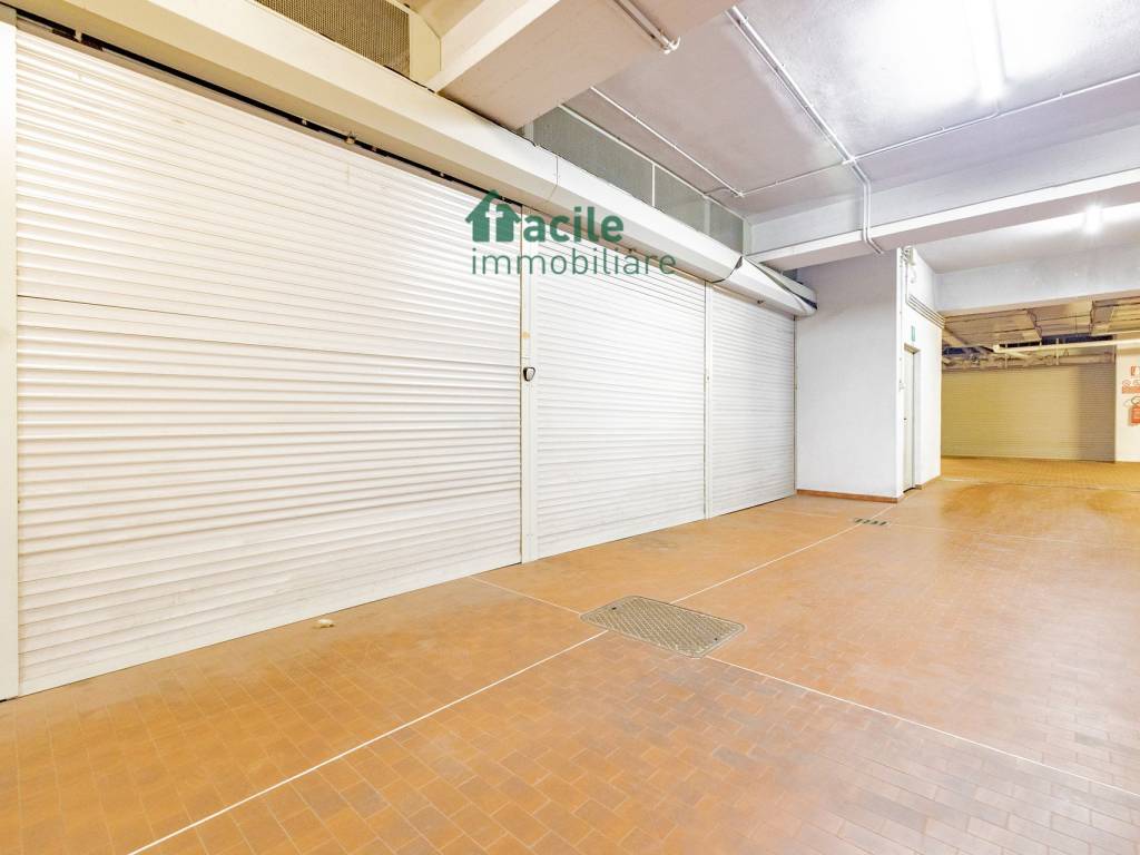 Garage - box viale tibaldi, 5, 20136 milano italia, ascanio sforza, milano
