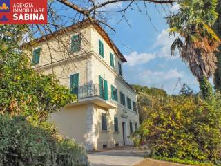 Foto - Villa unifamiliare, ottimo stato, 351 m², Poggio Catino