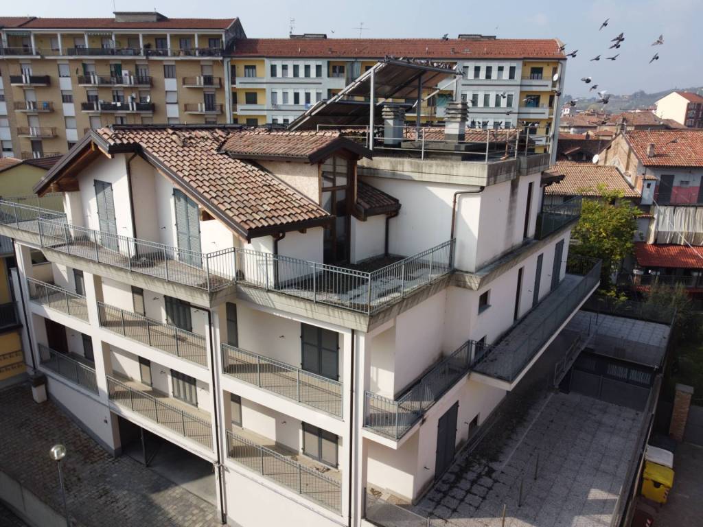 Palazzo - Edificio via San Carlo 18, Nizza Monferrato, Rif. 99882736 -  Immobiliare.it