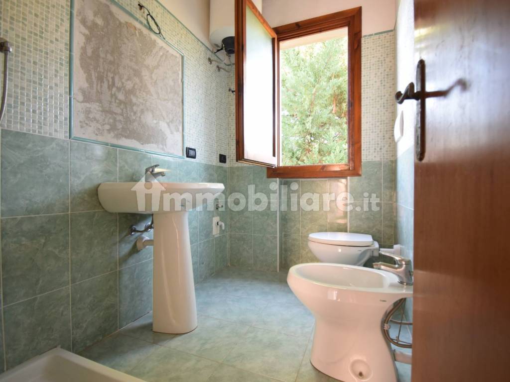 Bagno con finestra