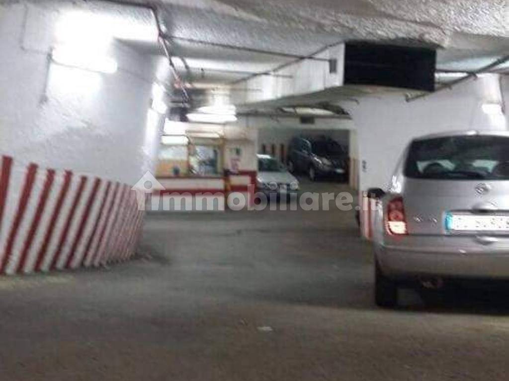 Via San Gennaro Dei Poveri Garage - Box via San Gennaro dei Poveri 26, Napoli, rif. 99952706