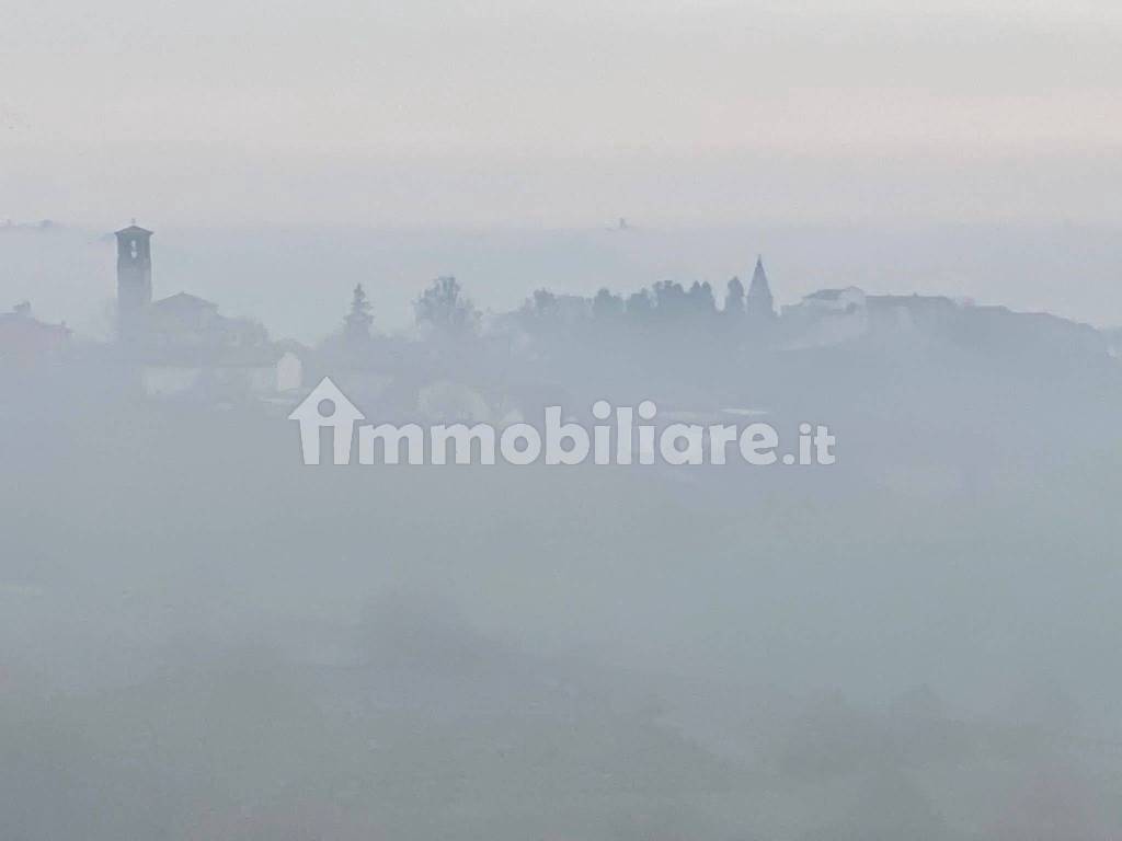 Panorama nella nebbia