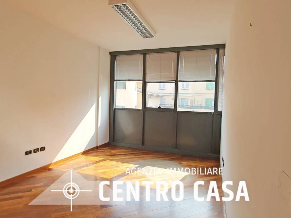 Ufficio - studio piazza francesco baracca, lugo