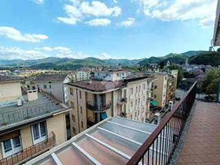 balcone con vista sul paese