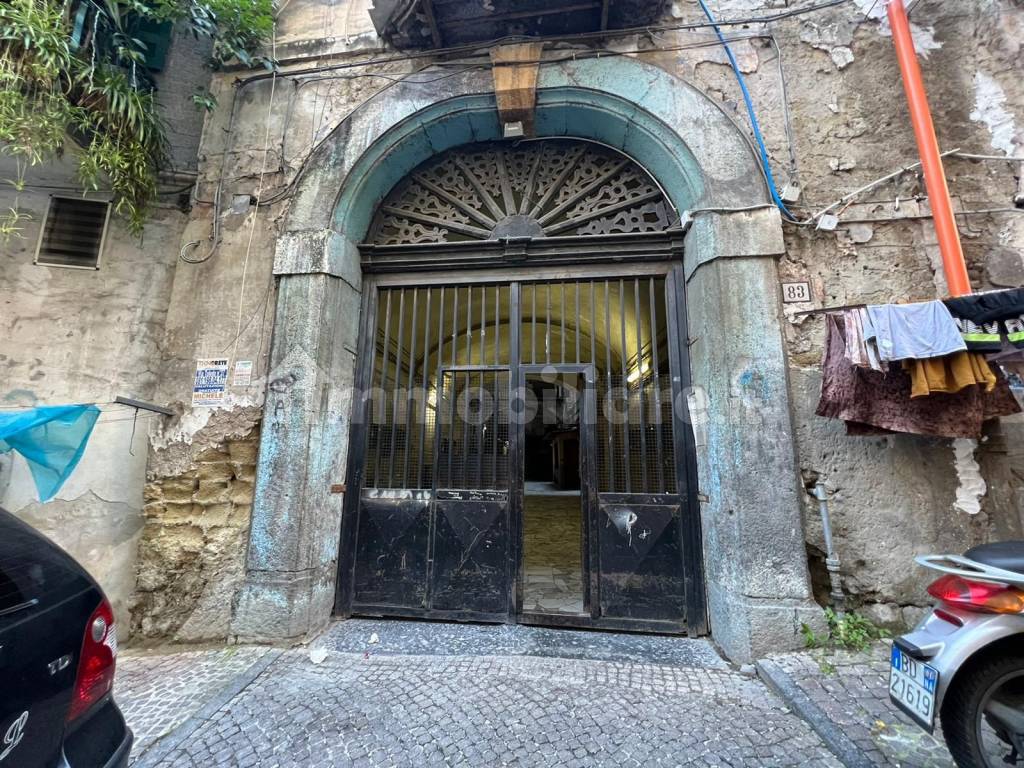 Immobili Della Curia In Vendita Napoli Vendita Appartamento Napoli. Bilocale in via Francesco.... Da