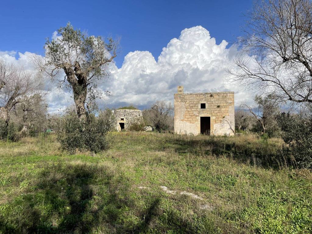 Terreno in vendita a Martano