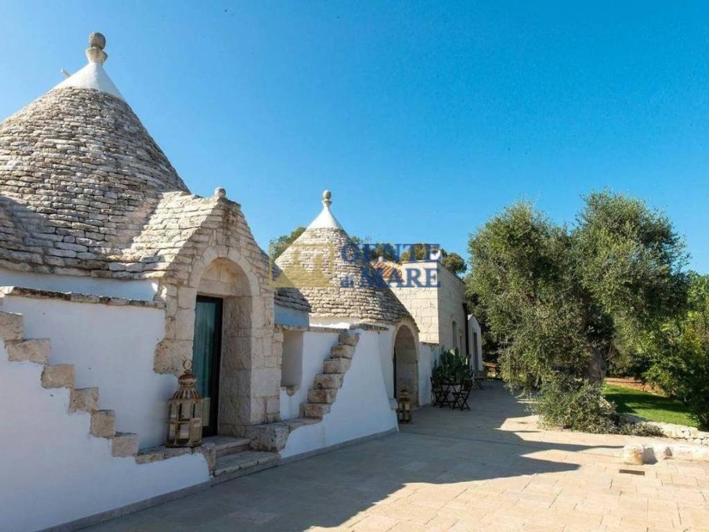 Luxury trulli