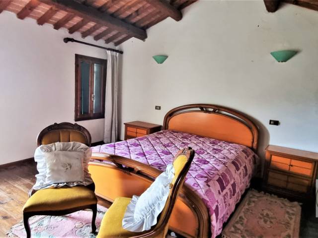 014__casa-singola-este-camera-da-letto-matrimoniale.jpg