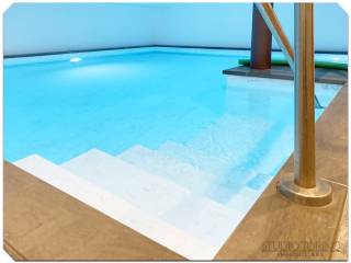 Domus Lascaris - Area Fitness - Piscina