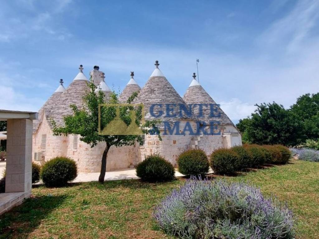 Luxury trulli