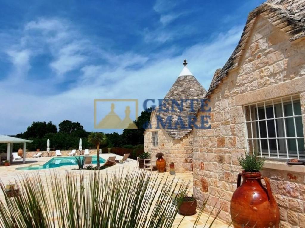 Luxury trulli