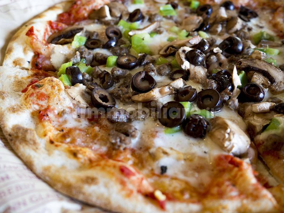 pizza alle olive