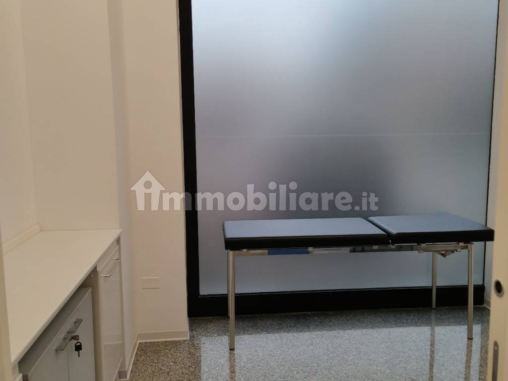 Ufficio - Studio via Albere 84, Verona, rif. 100142072 - Immobiliare.it