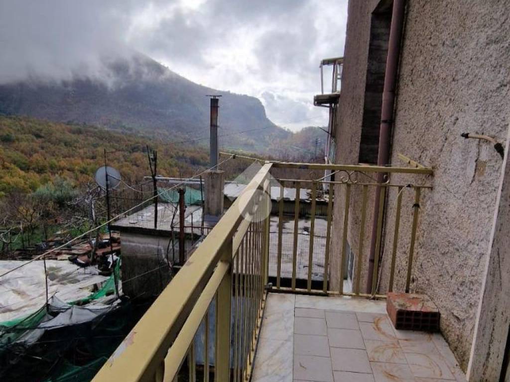 Vendita Appartamento Castiglione del Genovesi. Trilocale in via