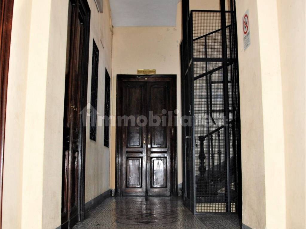 ingresso palazzo