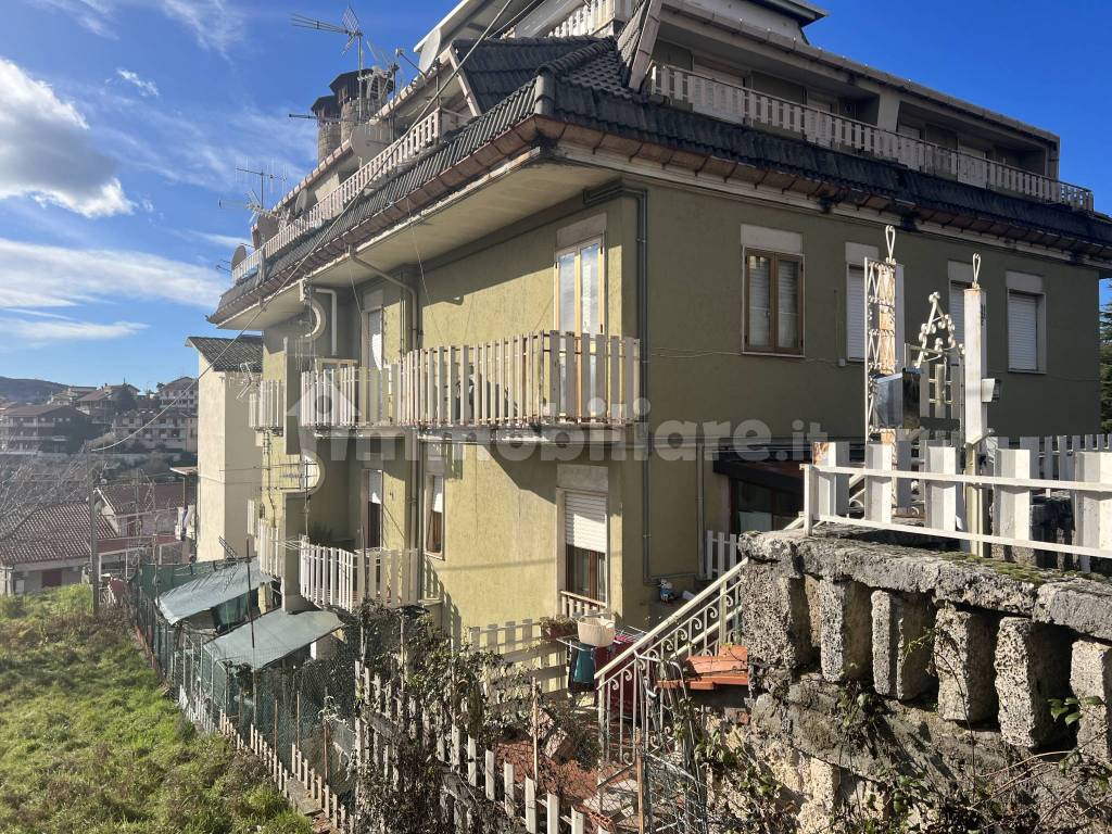 vendita-appartamento-fiuggi-trilocale-in-via-del-pisciarello-13-buono