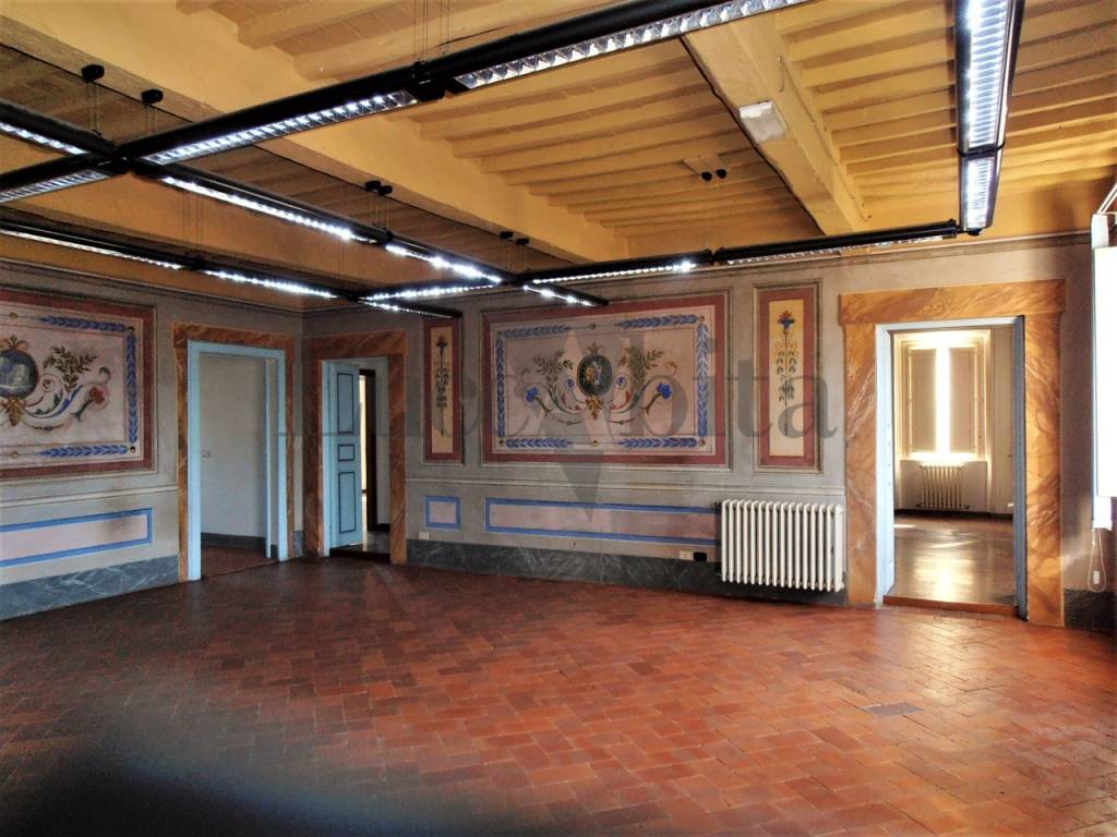 Ufficio - studio via francesco banchieri 8, centro, capannori
