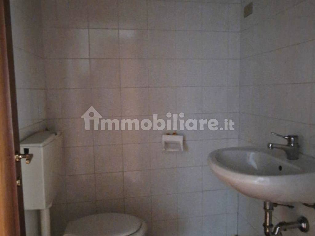 Este - Ufficio bagno