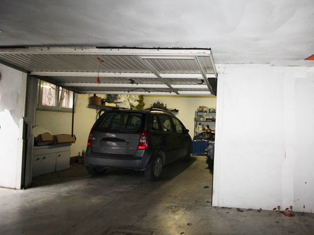 garage