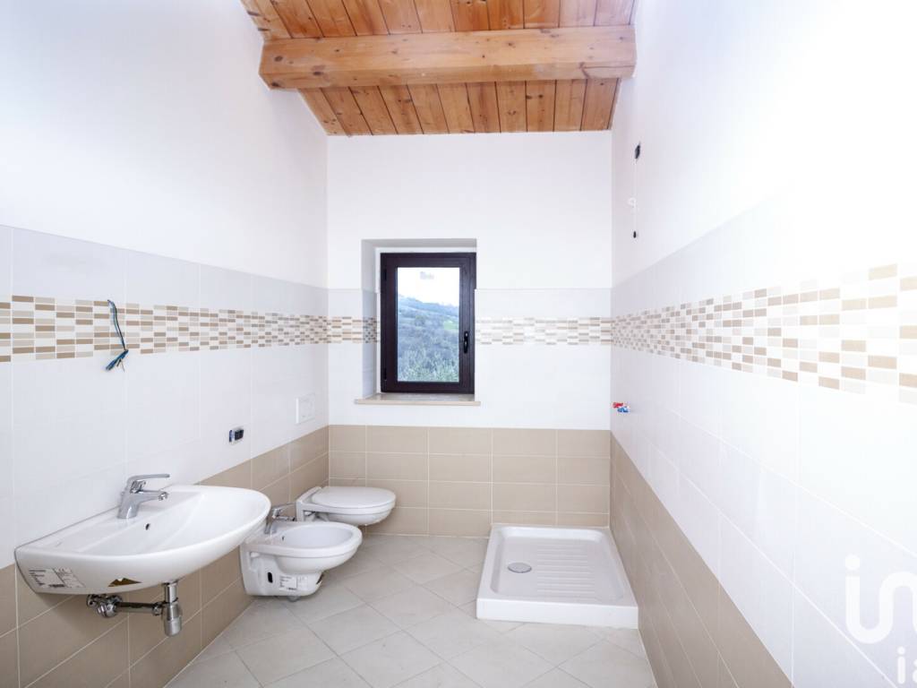 Bagno piano primo