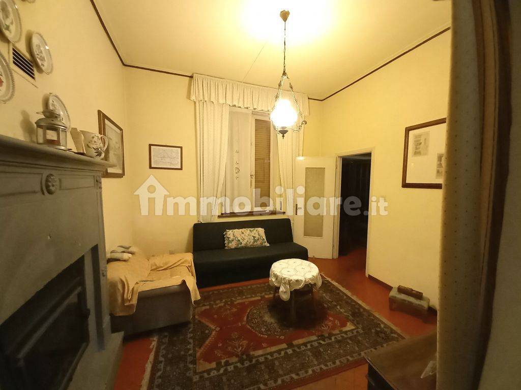 Villa in Vendita a Chignolo Po