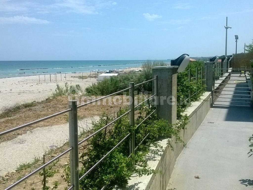 Vendita Appartamento Torino di Sangro. Trilocale in Località Valle