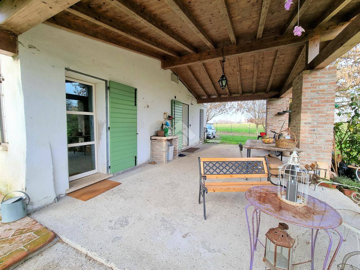 Casa indipendente in vendita a Borgo Virgilio