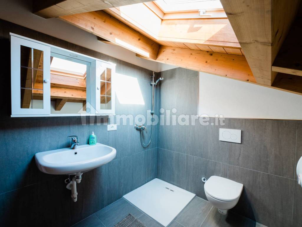 Bagno piano primo 3