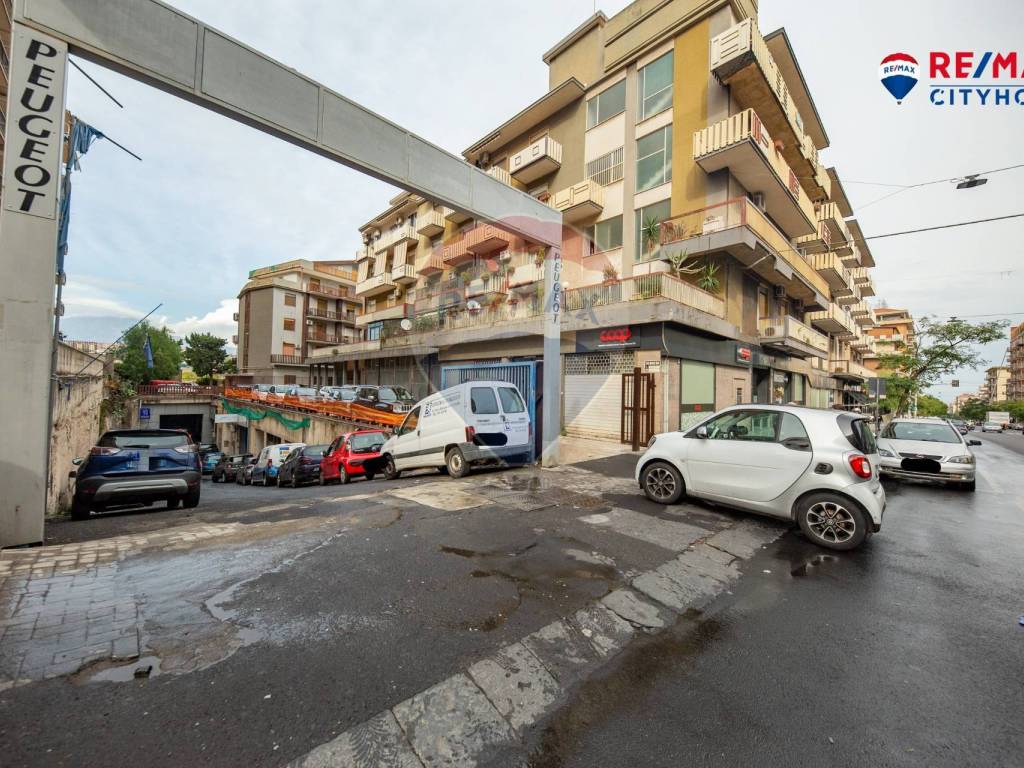 Locale commerciale viale Mario Rapisardi 260, 234, Catania, rif. 100559866 Immobiliare.it Locale commerciale viale Mario Rapisardi 260, 234, Catania, rif. 100559866 Immobiliare.it