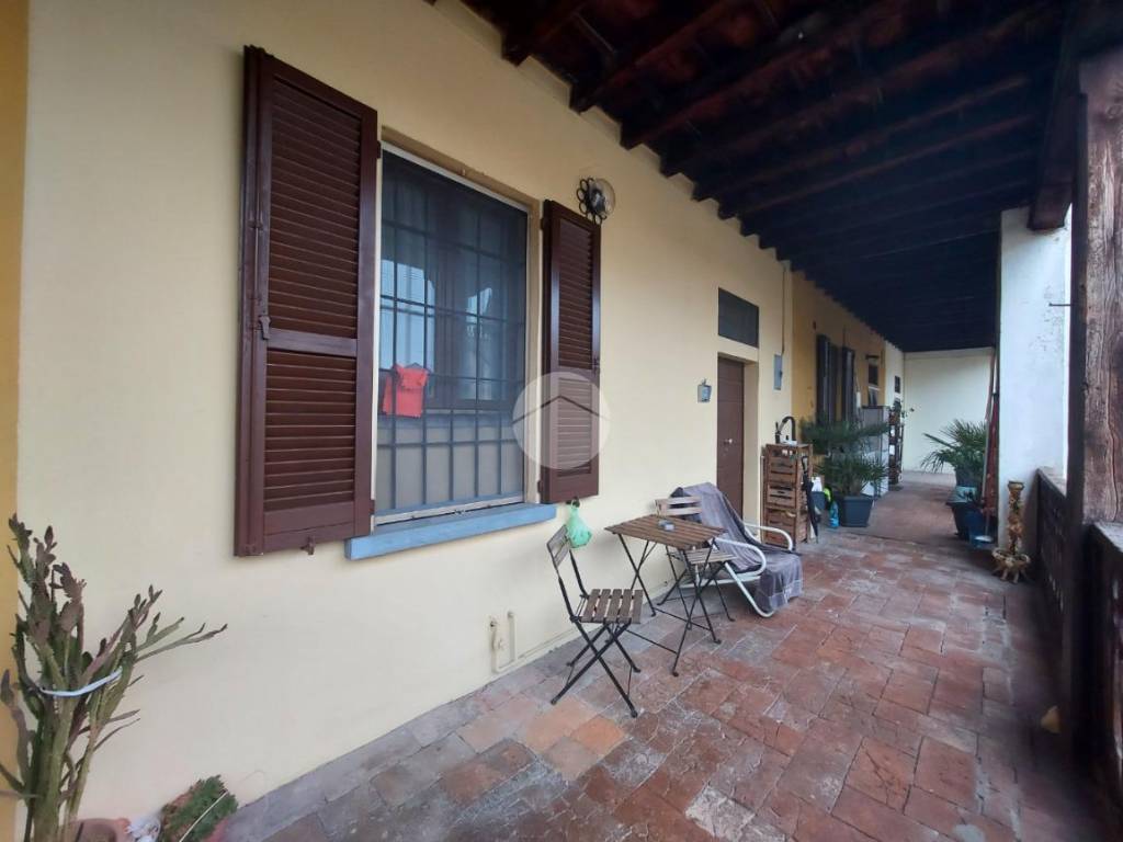 Vendita Appartamento Gessate. Bilocale in via Montello 29. Ottimo stato