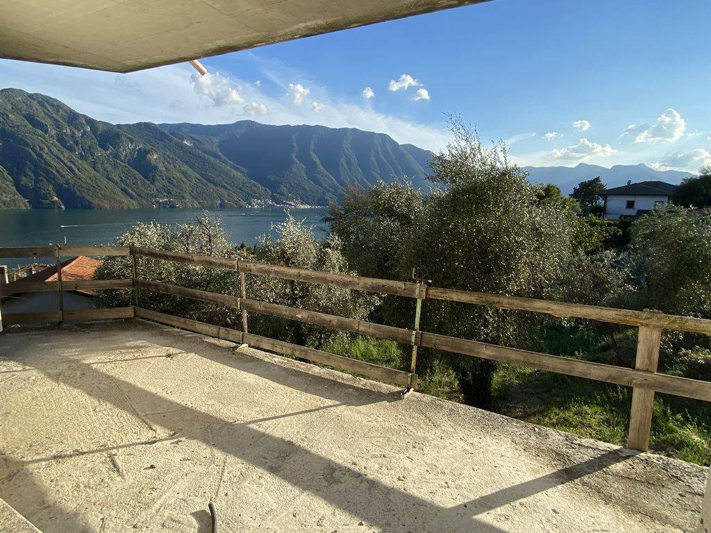 Lago Como Tremezzo Villa con Terrazzo e Vista Lago rid-8
