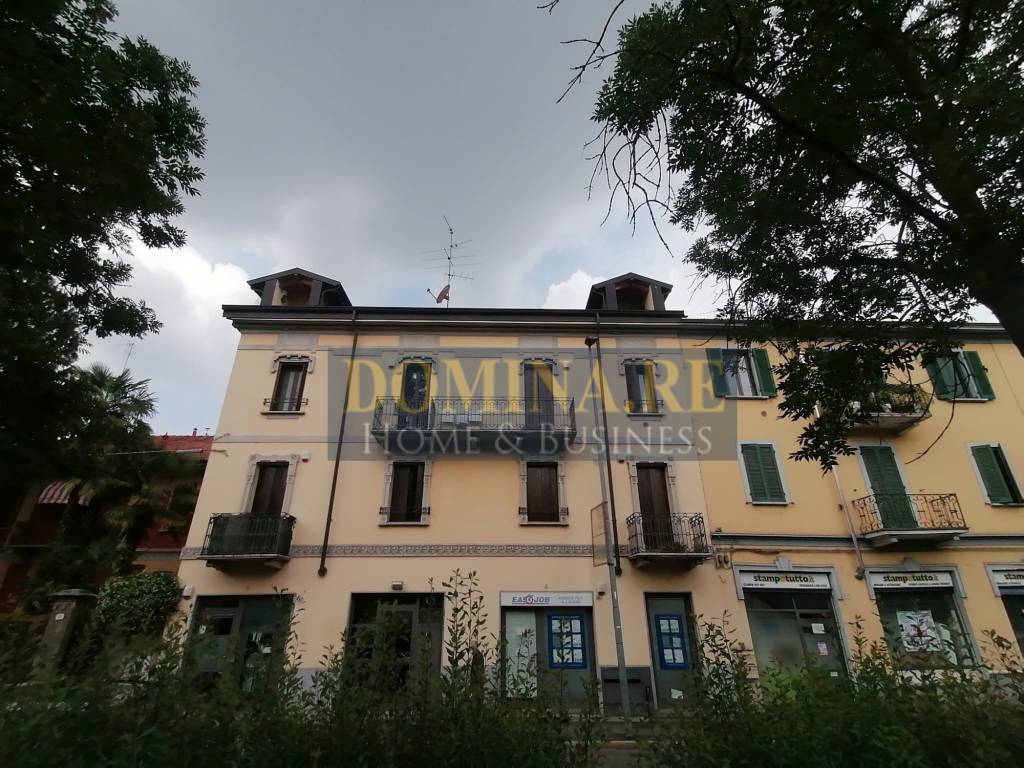 VIALE DANTE ALIGHIERI NOVARA - DOMINA (7)