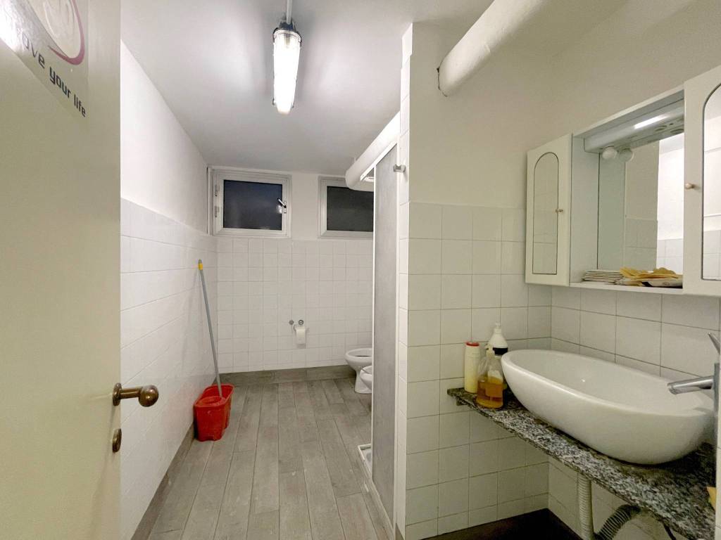 Magazzino Deposito via Zuara 14, Milano, Rif. 100644935 Immobiliare.it