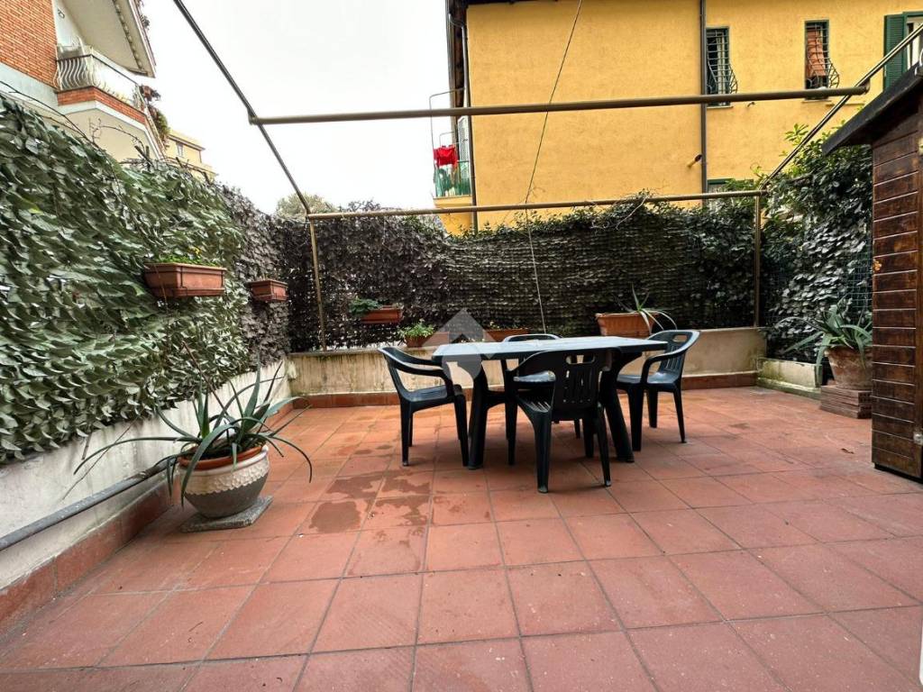 Vendita Appartamento Roma. Trilocale in via ennio bonifazi 51. Ottimo