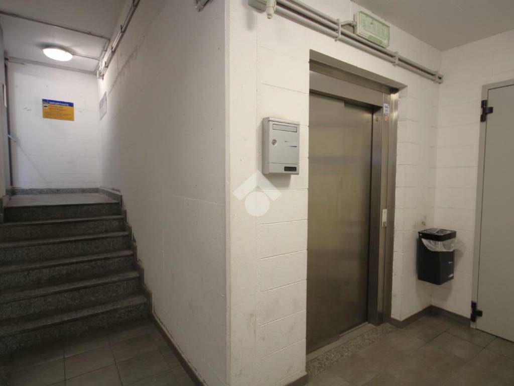 ascensore /scala interna