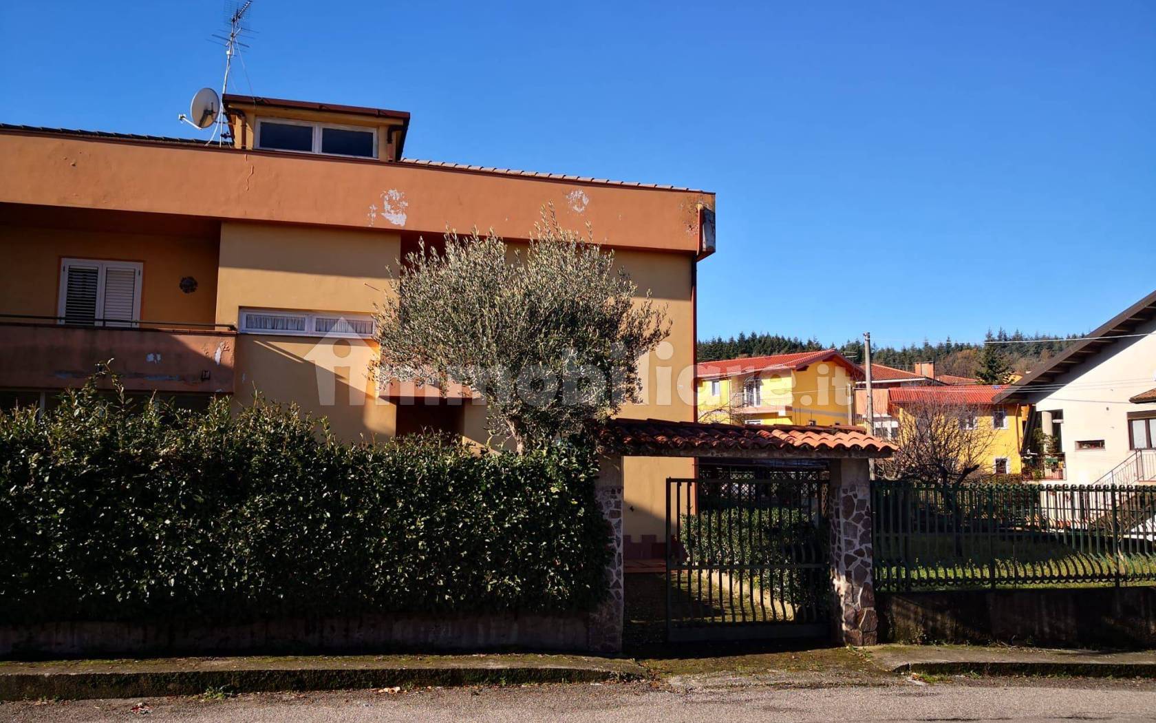 Villa unifamiliare via Antonio Guarasci 3, Vallegiannò, Santo Stefano di Rogliano