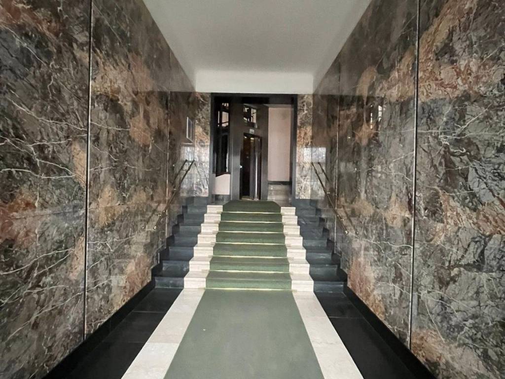 Sale Apartment Turin. 2room flat in corso Giovanni Agnelli 48