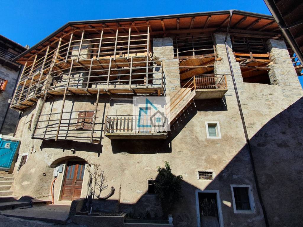 000__porzione_di_casa_a_larido_bleggio_comano_terme_19.jpg