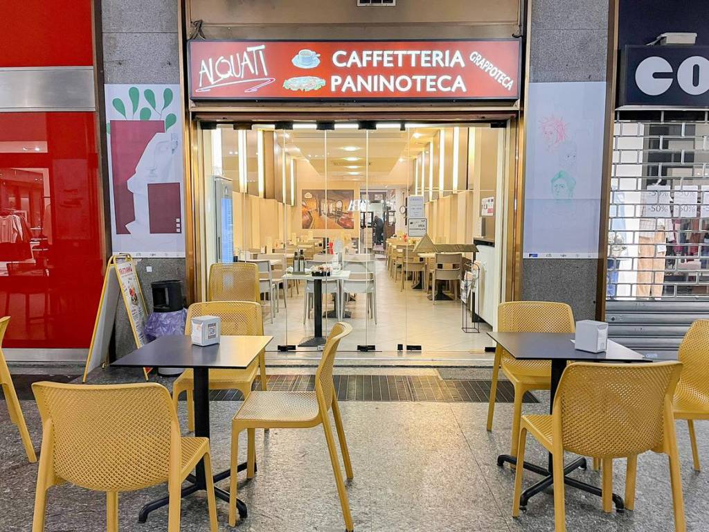 Attività commerciale via cavour 6, centro, varese