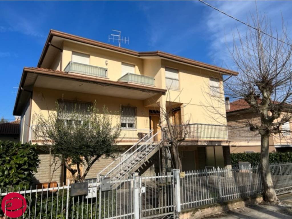 Villa unifamiliare via Roma, Centro, Savignano sul Rubicone