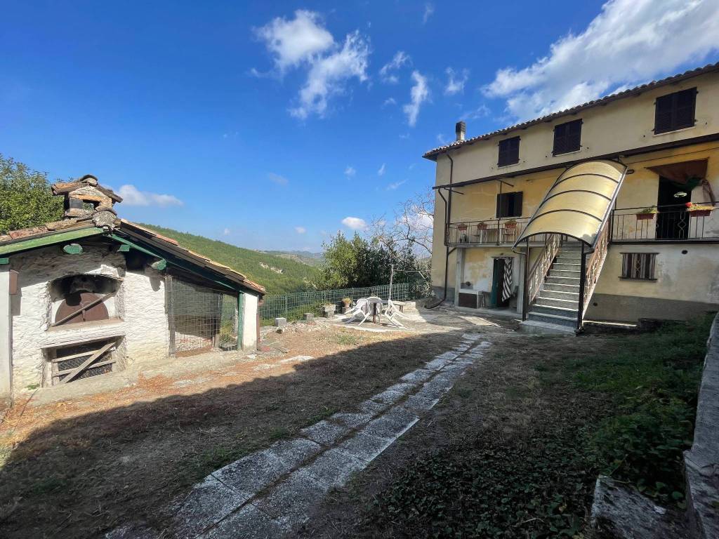 CASA IN COLLINA