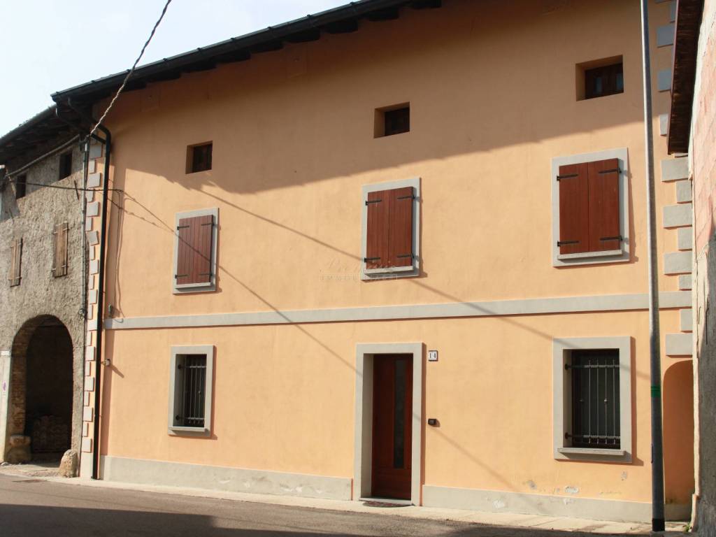 casa mereto di tomba