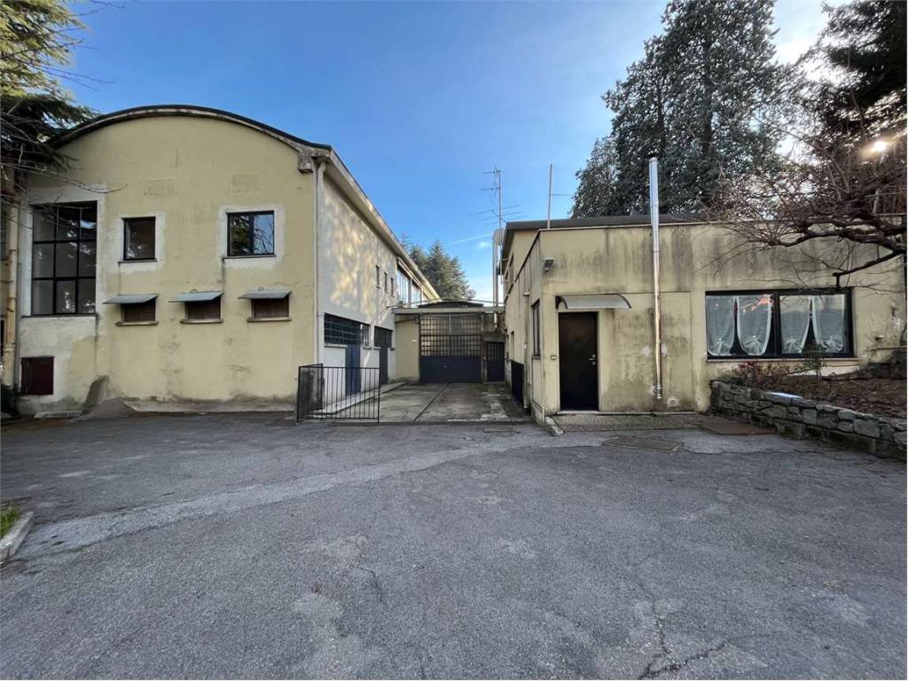 Capannone via provinciale, centro, anzano del parco